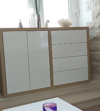 Johnny Croatia With Hot Tub *