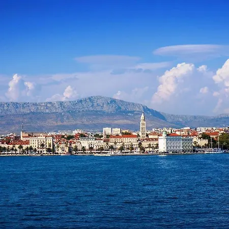 Apartman Johnny Croatia With Hot Tub Split