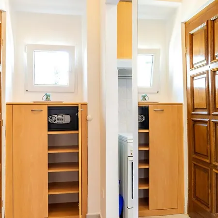 Διαμέρισμα Johnny Croatia With Hot Tub