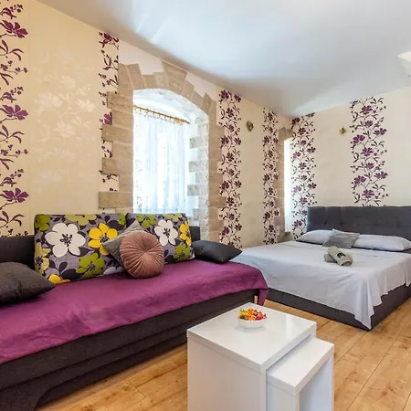 Apartamento Johnny Croatia With Hot Tub *