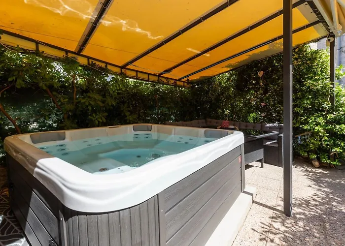 Johnny Croatia With Hot Tub Appartement *