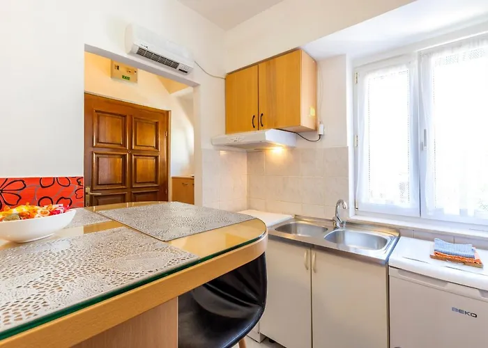 Appartement Johnny Croatia With Hot Tub Split