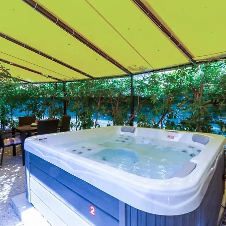 Apartmán Johnny Croatia With Hot Tub Split