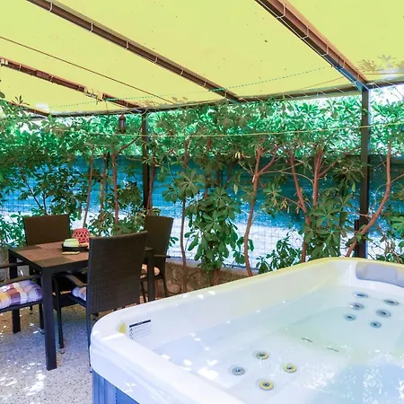 Apartmán Johnny Croatia With Hot Tub