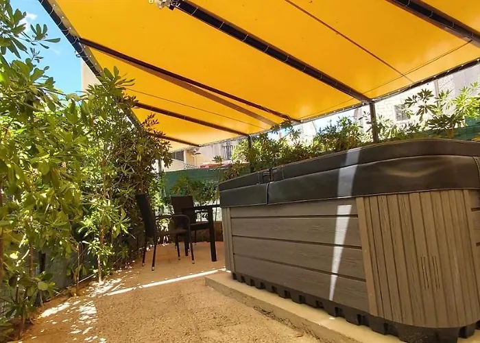 Apartment Johnny Croatia With Hot Tub *